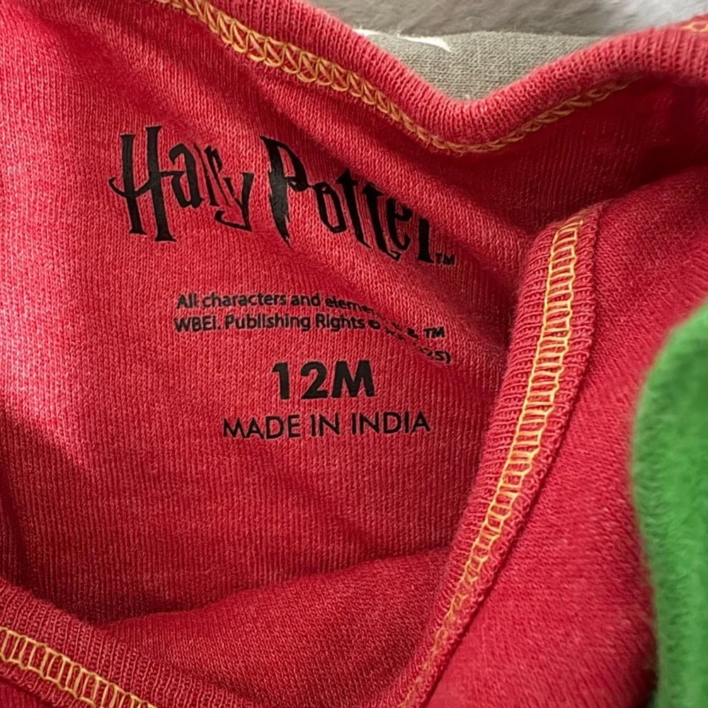 Hogwarts Houses Onesies - Picture 2 of 2